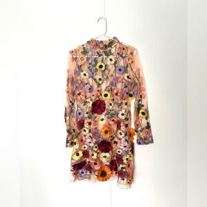 FLOWERS DREES  NEW NO TAG SIZE M